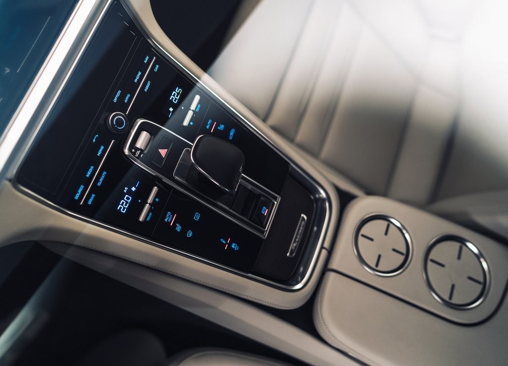 PORSCHE APRESENTA O NOVO PANAMERA, foto 30