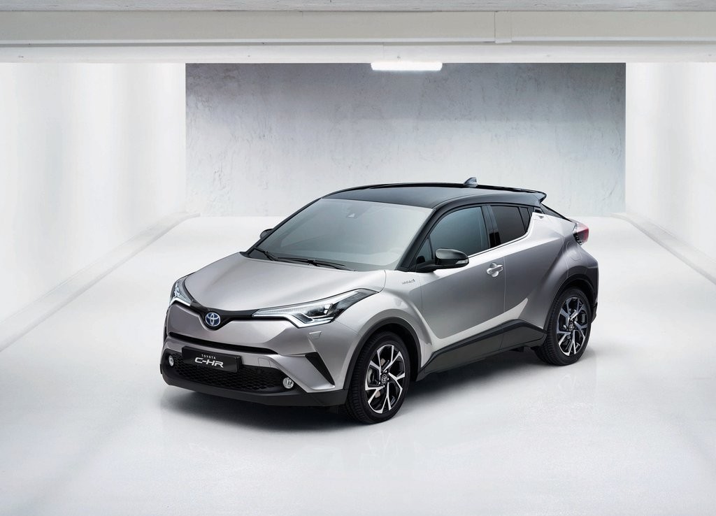 TOYOTA C-HR REVELA SEUS DETALHES DO INTERIOR E MAIS IMAGENS DO EXTERIOR, foto 7
