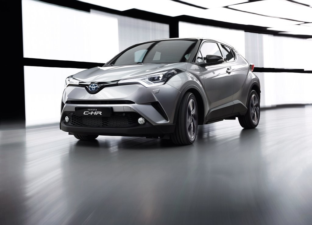 TOYOTA C-HR REVELA SEUS DETALHES DO INTERIOR E MAIS IMAGENS DO EXTERIOR, foto 8