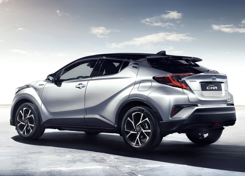 TOYOTA C-HR REVELA SEUS DETALHES DO INTERIOR E MAIS IMAGENS DO EXTERIOR, foto 12