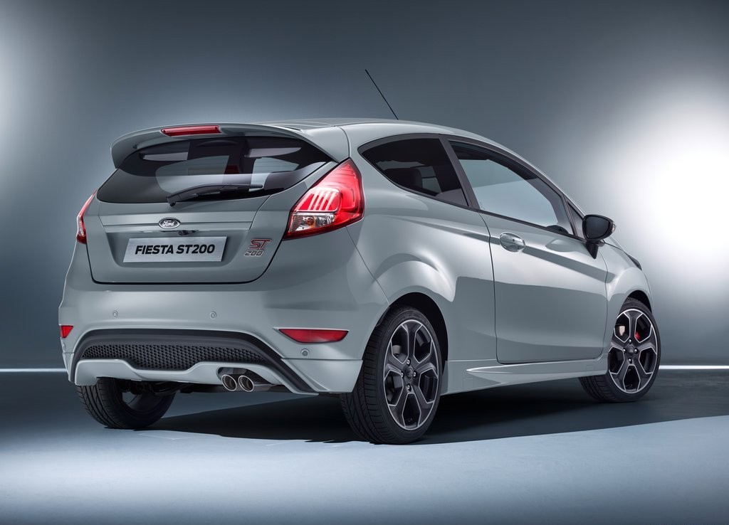 FORD FIESTA ST200: SURGEM NOVAS IMAGENS DO FIESTA MAIS POTENTE JÁ FABRICADO, foto 23