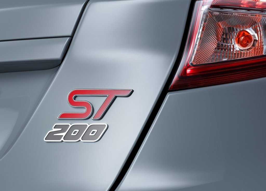 FORD FIESTA ST200: SURGEM NOVAS IMAGENS DO FIESTA MAIS POTENTE JÁ FABRICADO, foto 42