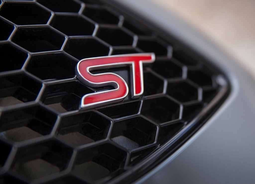 FORD FIESTA ST200: SURGEM NOVAS IMAGENS DO FIESTA MAIS POTENTE JÁ FABRICADO, foto 43