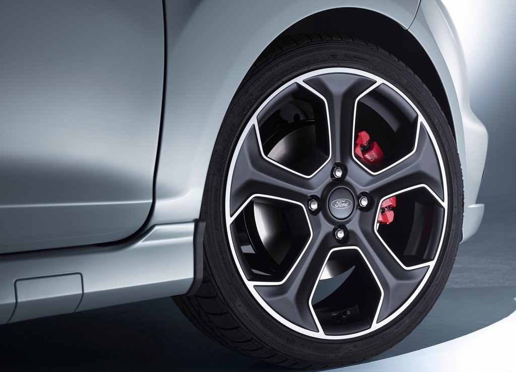 FORD FIESTA ST200: SURGEM NOVAS IMAGENS DO FIESTA MAIS POTENTE JÁ FABRICADO, foto 44