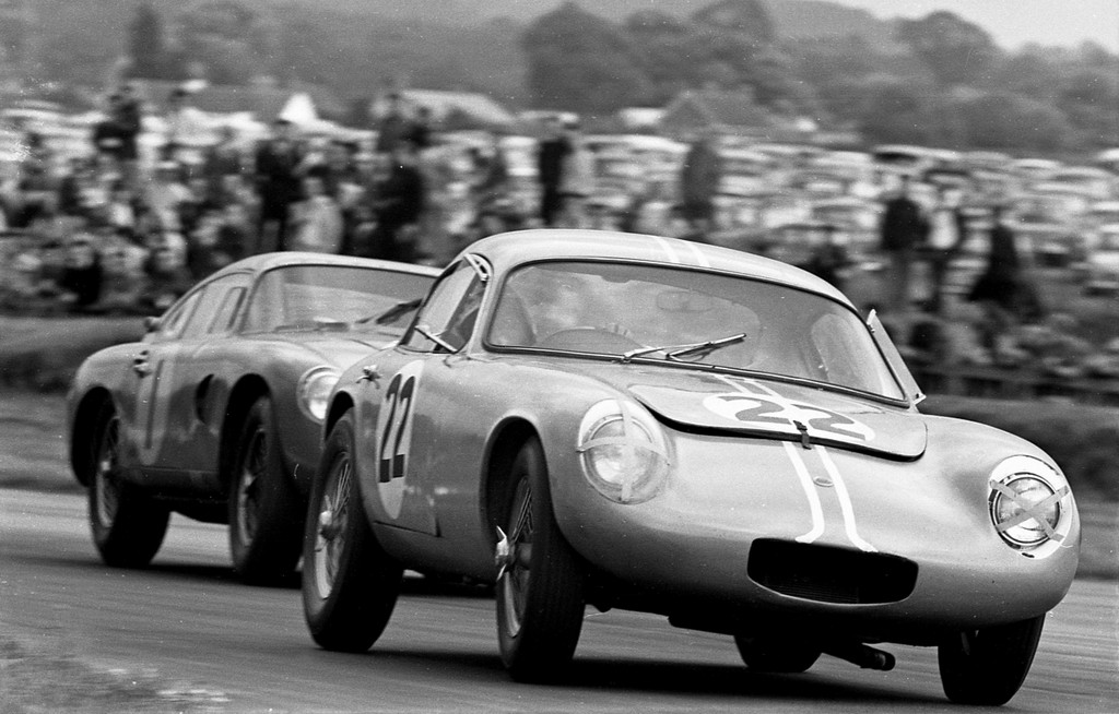 PRIMEIRO LOTUS ELITE FABRICADO EM SÉRIE VAI A LEILÃO, foto 11