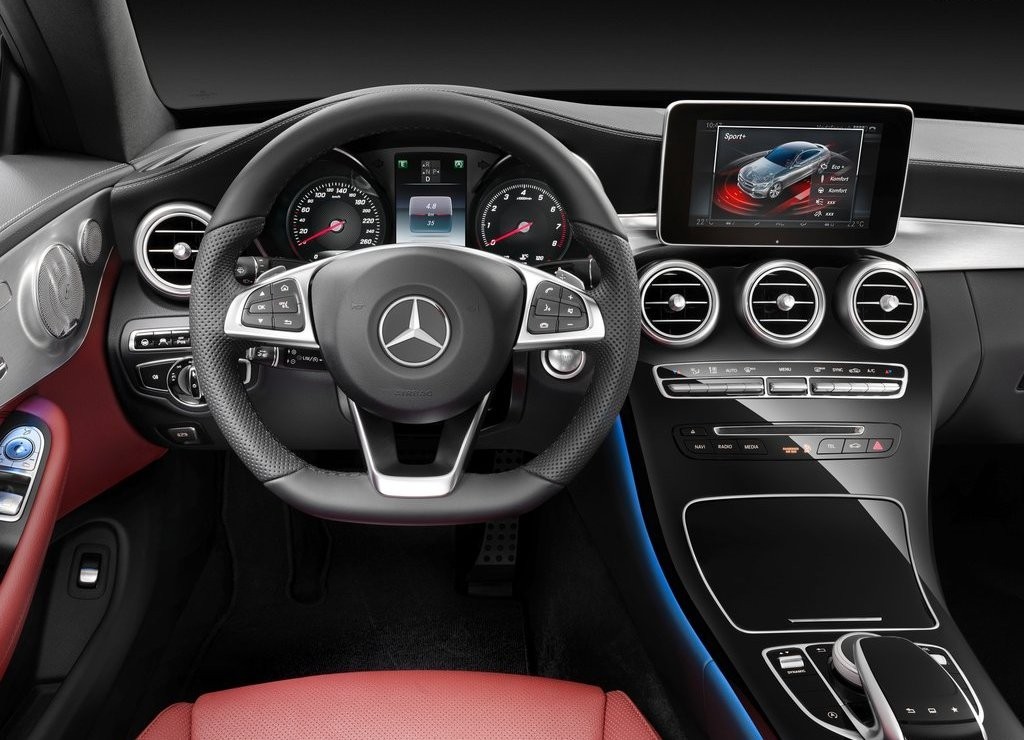 NOVO MERCEDES-BENZ C 250 COUPE SPORT CHEGA AO BRASIL COM DESIGN SOFISTICADO E ESPORTIVO, foto 10