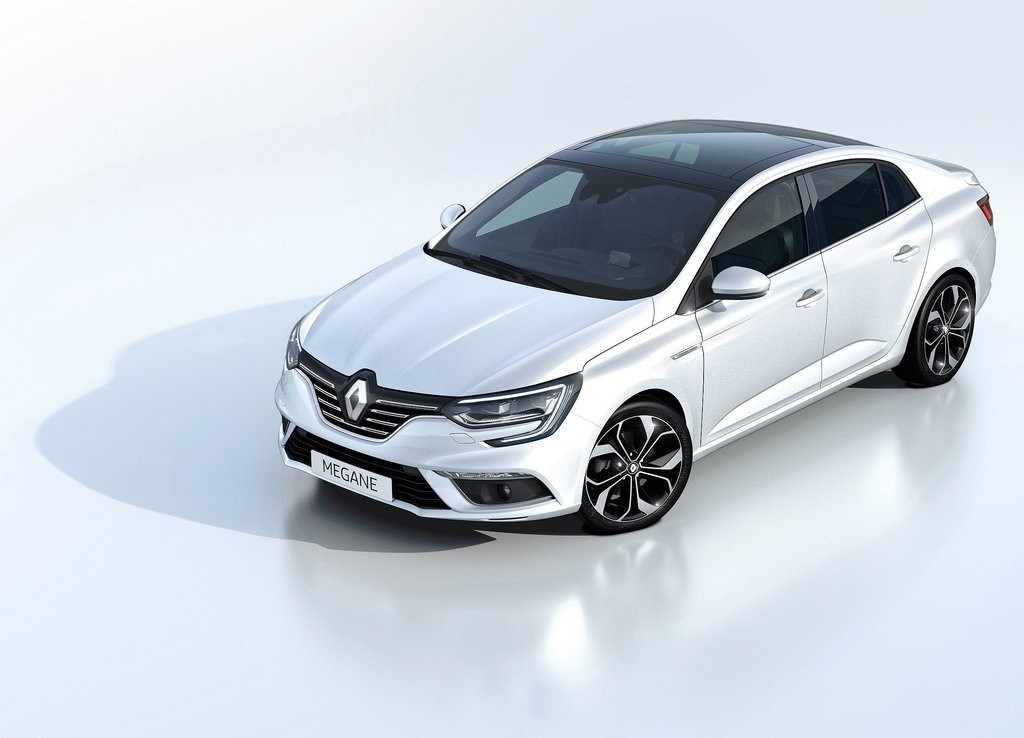 ESTE É O RENAULT MÉGANE SEDAN, O IRMÃO MENOR DO TALISMAN, foto 9