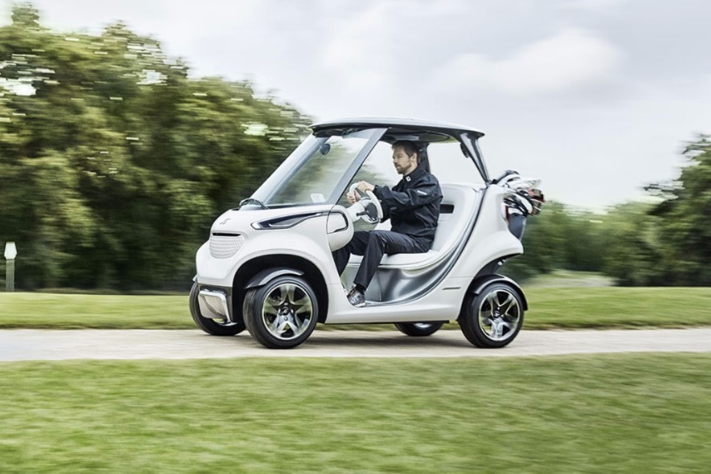 ESSE É O CARRINHO DE GOLF DA MERCEDES-BENZ, foto 1