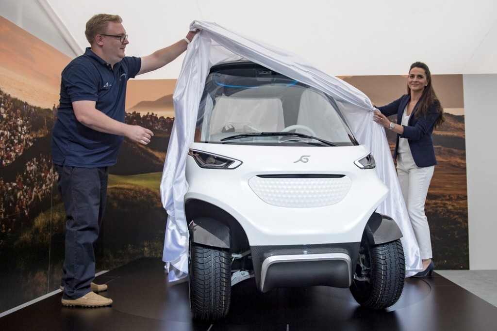 ESSE É O CARRINHO DE GOLF DA MERCEDES-BENZ, foto 12