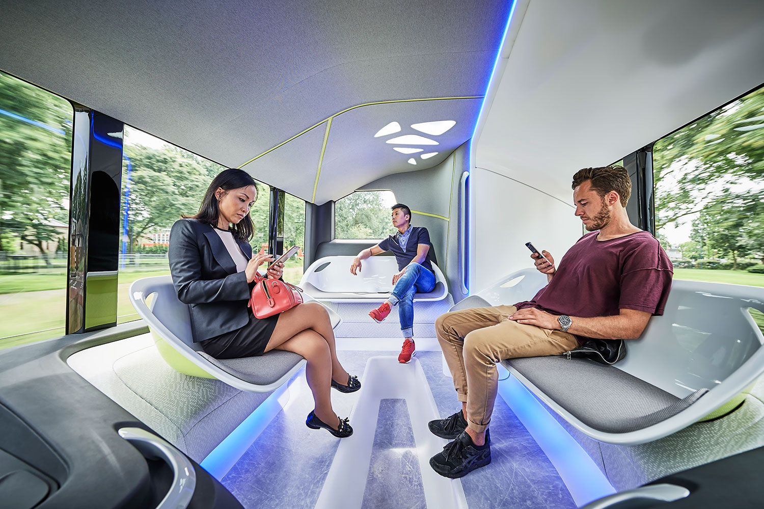 AVANT-PREMIÈRE MUNDIAL - DAIMLER BUSES APRESENTA ÔNIBUS URBANO DE CONDUÇÃO AUTÔNOMA DO FUTURO, foto 5