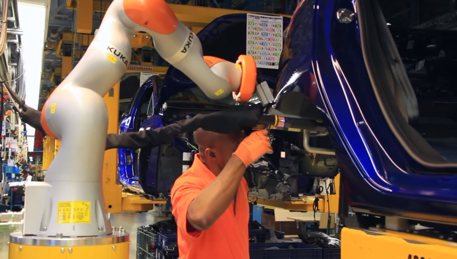 FORD EUROPA TESTA ROBÔS COLABORATIVOS PREPARANDO-SE PARA A QUARTA REVOLUÇÃO INDUSTRIAL, foto 2