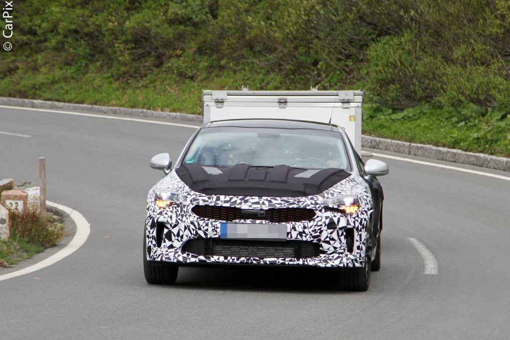 KIA GT PRETENDE BRIGAR COM O AUDI A7 E MERCEDES-BENZ CLS, foto 1