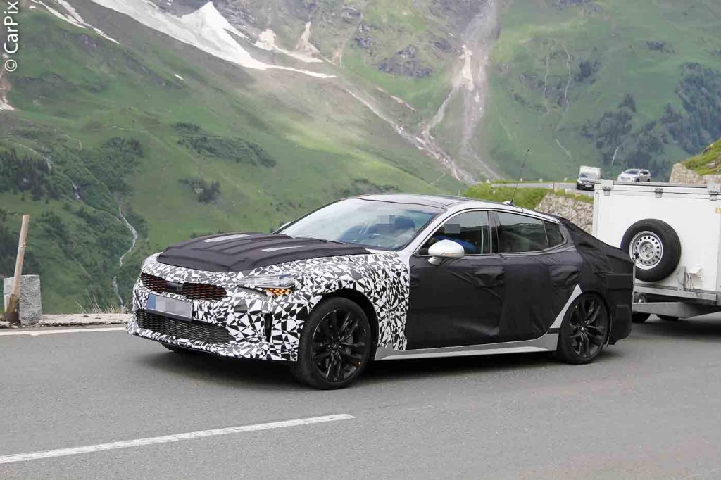 KIA GT PRETENDE BRIGAR COM O AUDI A7 E MERCEDES-BENZ CLS, foto 4