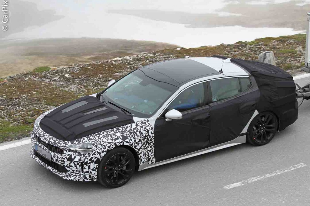KIA GT PRETENDE BRIGAR COM O AUDI A7 E MERCEDES-BENZ CLS, foto 11
