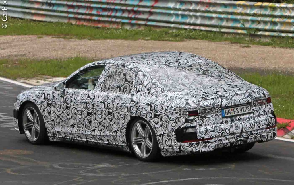 NOVA GERAÇÃO DO AUDI A8 RODANDO POR NÜRBURGRING, foto 15
