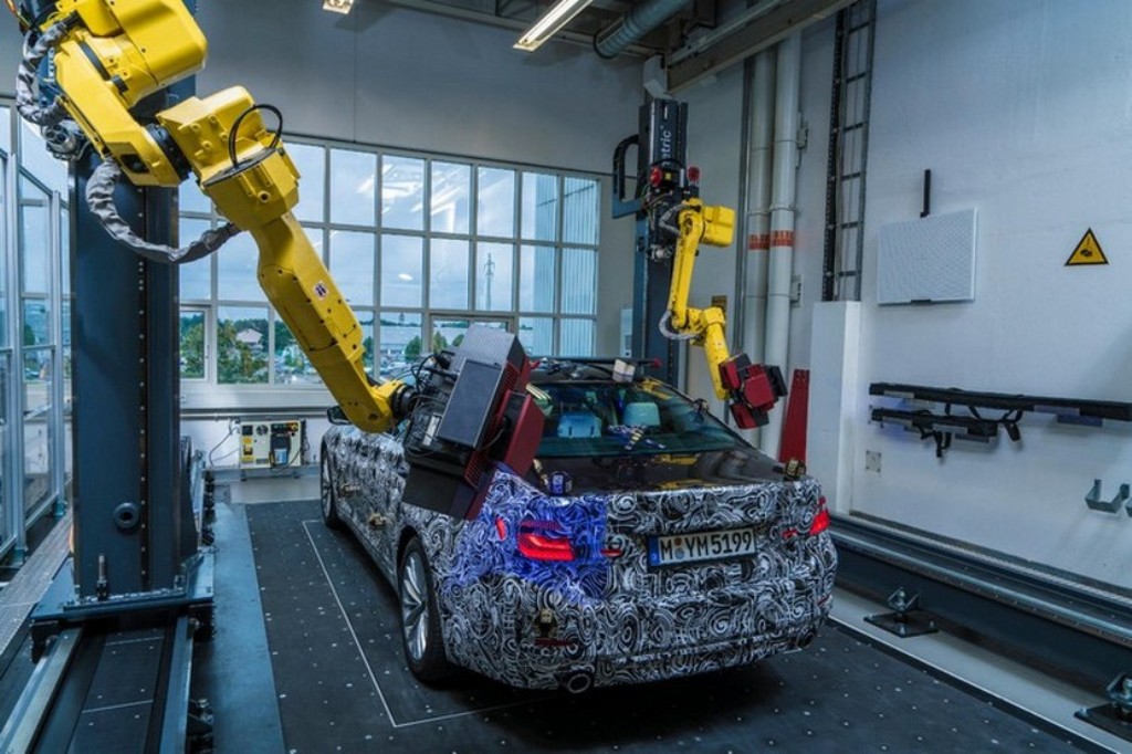 BMW MOSTRA IMAGENS DO FUTURO SÉRIE 5 EM DESENVOLVIMENTO, foto 3