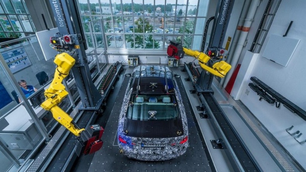 BMW MOSTRA IMAGENS DO FUTURO SÉRIE 5 EM DESENVOLVIMENTO, foto 4