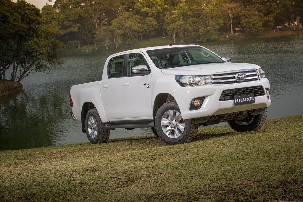 TOYOTA LANÇA NOVA GERAÇÃO DA HILUX E SW4 COM MOTOR DUAL VVT-i FLEX E DESIGN APRIMORADO, foto 5