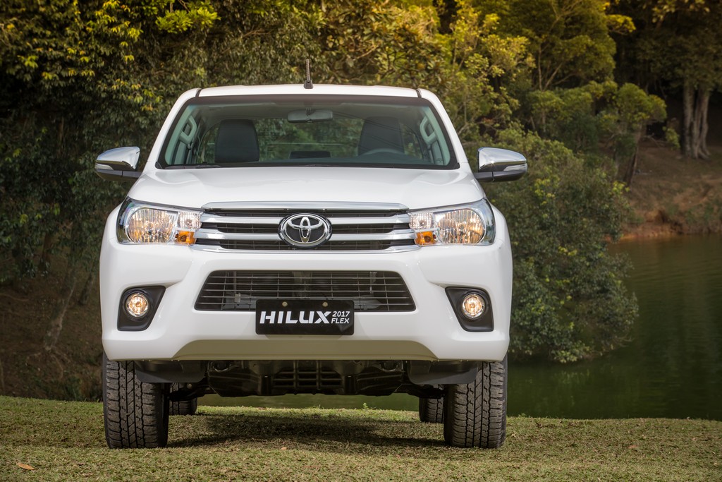 TOYOTA LANÇA NOVA GERAÇÃO DA HILUX E SW4 COM MOTOR DUAL VVT-i FLEX E DESIGN APRIMORADO, foto 6