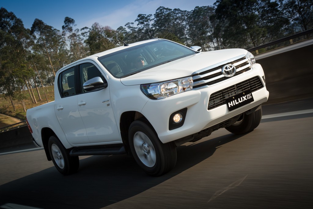 TOYOTA LANÇA NOVA GERAÇÃO DA HILUX E SW4 COM MOTOR DUAL VVT-i FLEX E DESIGN APRIMORADO, foto 18