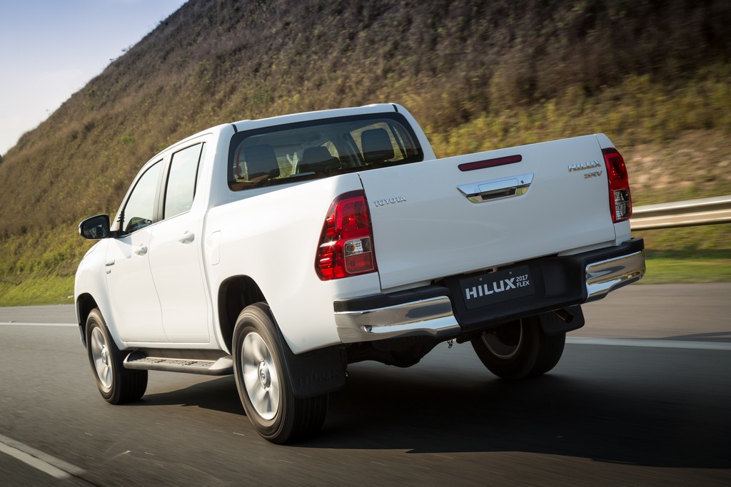TOYOTA LANÇA NOVA GERAÇÃO DA HILUX E SW4 COM MOTOR DUAL VVT-i FLEX E DESIGN APRIMORADO, foto 21