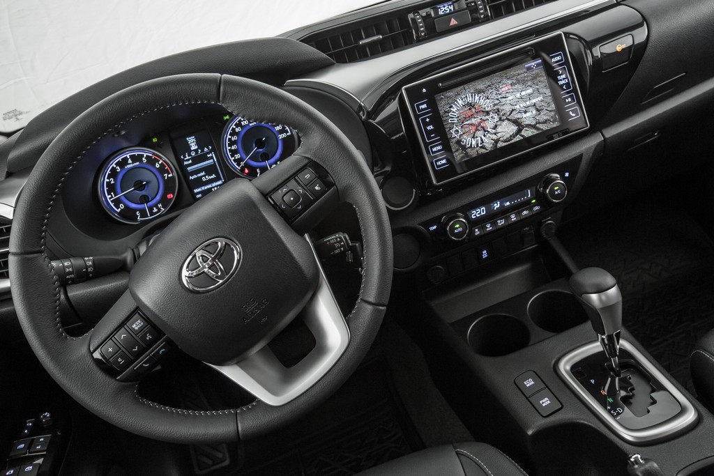 TOYOTA LANÇA NOVA GERAÇÃO DA HILUX E SW4 COM MOTOR DUAL VVT-i FLEX E DESIGN APRIMORADO, foto 29
