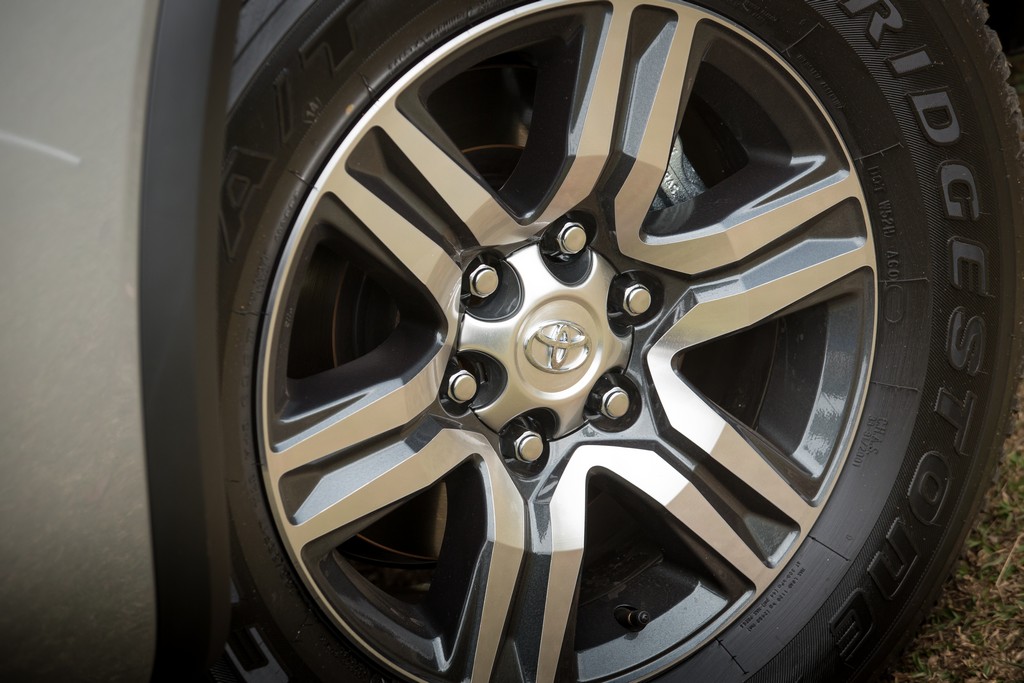 TOYOTA LANÇA NOVA GERAÇÃO DA HILUX E SW4 COM MOTOR DUAL VVT-i FLEX E DESIGN APRIMORADO, foto 46