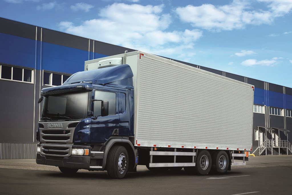 SCANIA CELEBRA 5 ANOS DA LINHA DE CAMINHÕES SEMIPESADOS, foto 1
