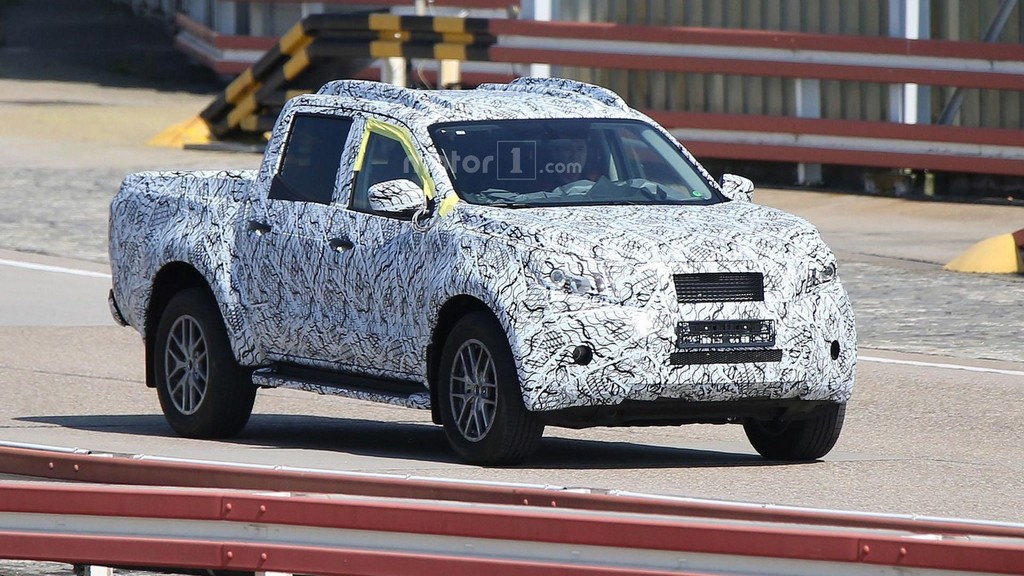 SURGEM IMAGENS DA PICK-UP DA MERCEDES-BENZ EM TESTES, foto 3