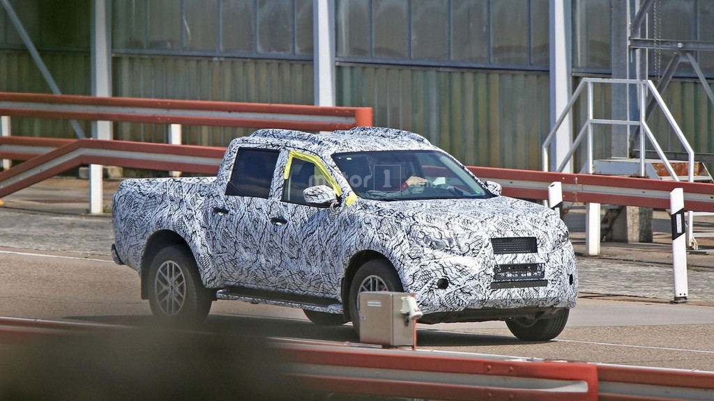 SURGEM IMAGENS DA PICK-UP DA MERCEDES-BENZ EM TESTES, foto 4