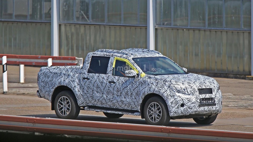 SURGEM IMAGENS DA PICK-UP DA MERCEDES-BENZ EM TESTES, foto 7