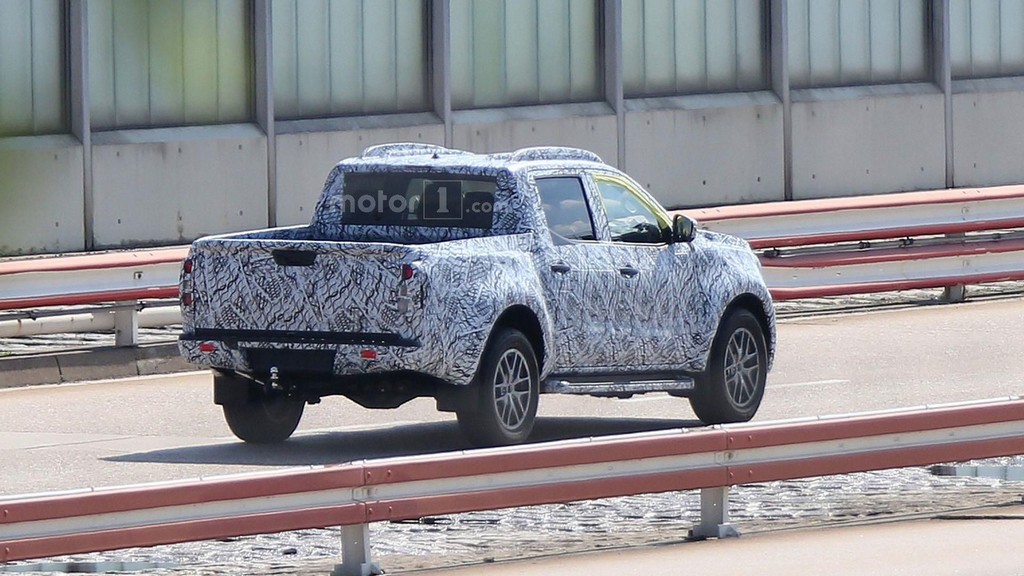 SURGEM IMAGENS DA PICK-UP DA MERCEDES-BENZ EM TESTES, foto 15