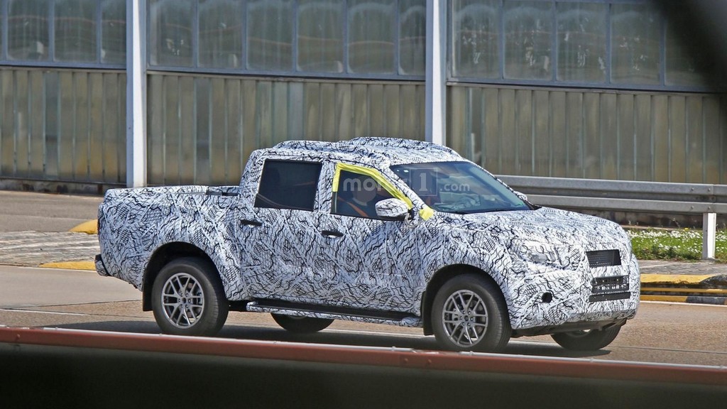 SURGEM IMAGENS DA PICK-UP DA MERCEDES-BENZ EM TESTES, foto 16