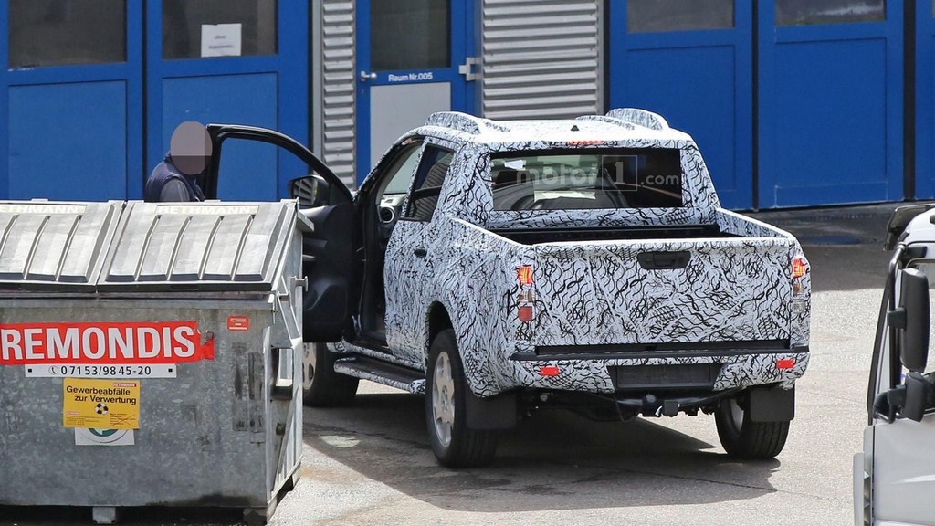 SURGEM IMAGENS DA PICK-UP DA MERCEDES-BENZ EM TESTES, foto 17