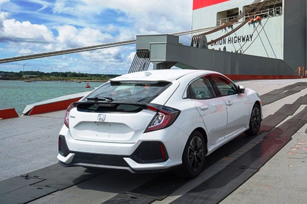 NOVO HONDA CIVIC HATCH FOI VISTO SEM CAMUFLAGEM, foto 1