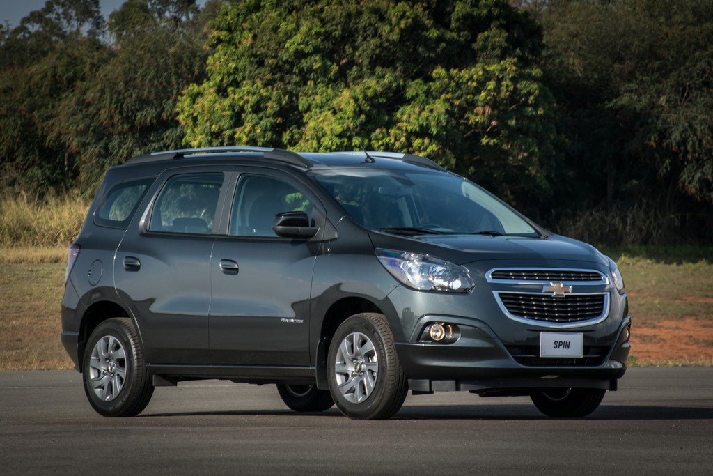 CHEVROLET SPIN 2017 CHEGA COM NOVIDADES MECÂNICAS E TECNOLÓGICAS, foto 3