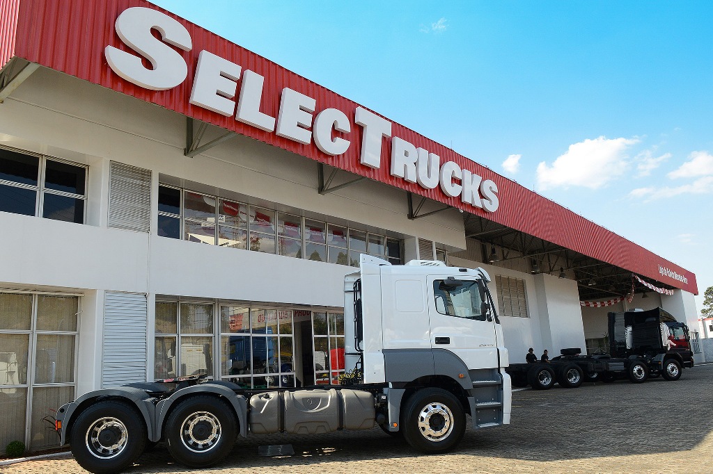 MERCEDES-BENZ REGISTRA EVOLUÇÃO NOS NEGÓCIOS COM CAMINHÕES SEMINOVOS E INAUGURA NOVA LOJA SELECTRUCKS EM BETIM, foto 3