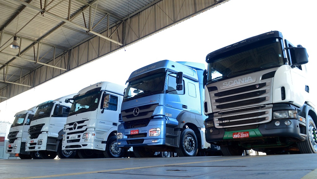 MERCEDES-BENZ REGISTRA EVOLUÇÃO NOS NEGÓCIOS COM CAMINHÕES SEMINOVOS E INAUGURA NOVA LOJA SELECTRUCKS EM BETIM, foto 5