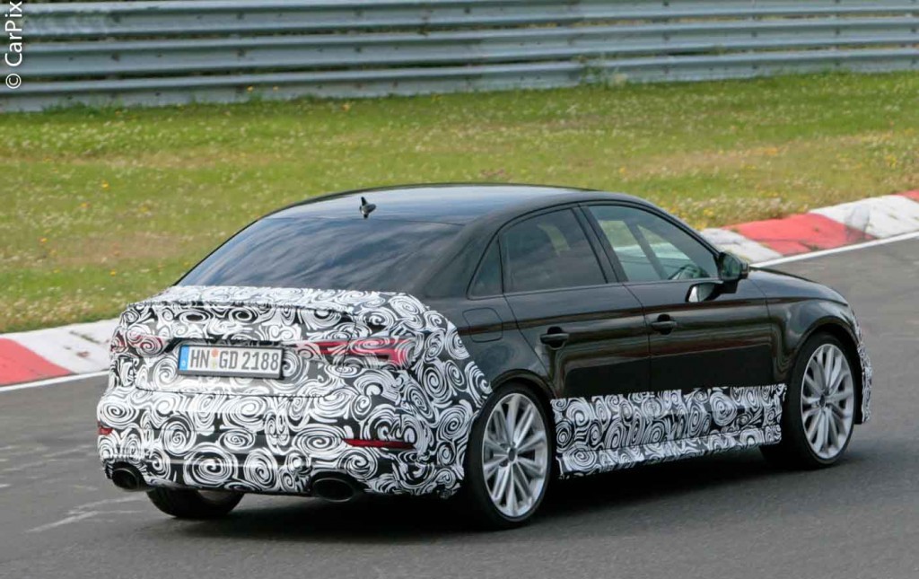 AUDI RS3 NA VERSÃO SEDAN EM TESTES DE DESENVOLVIMENTO, foto 8