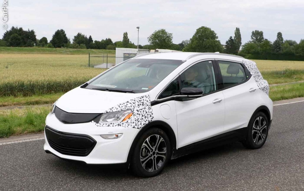 OPEL AMPERA-e JÁ ESTÁ RODANDO EM TESTES PELA EUROPA, foto 3