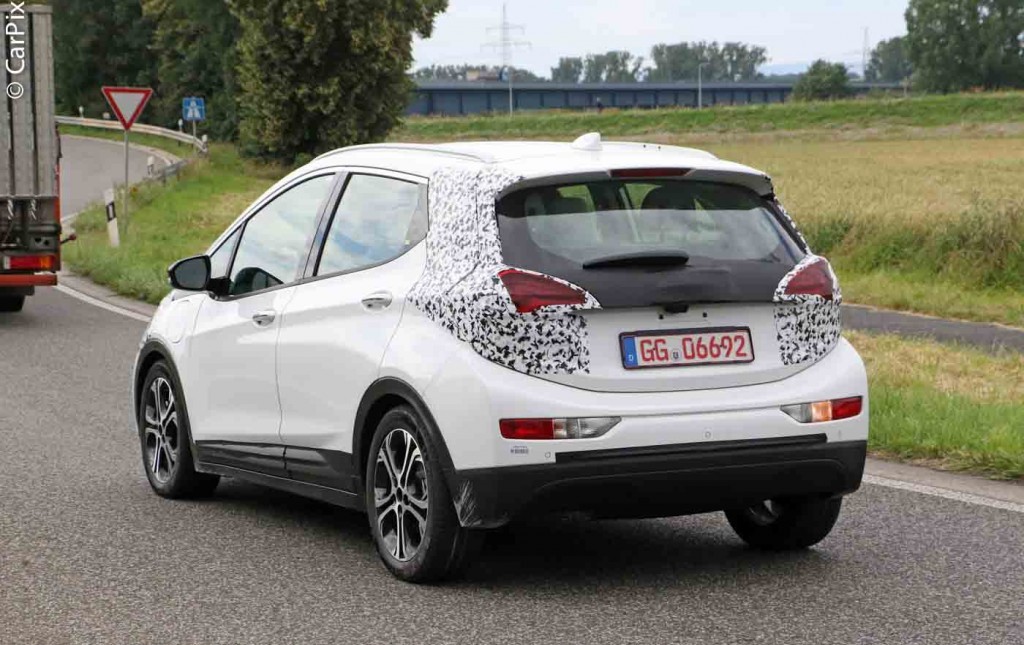 OPEL AMPERA-e JÁ ESTÁ RODANDO EM TESTES PELA EUROPA, foto 8
