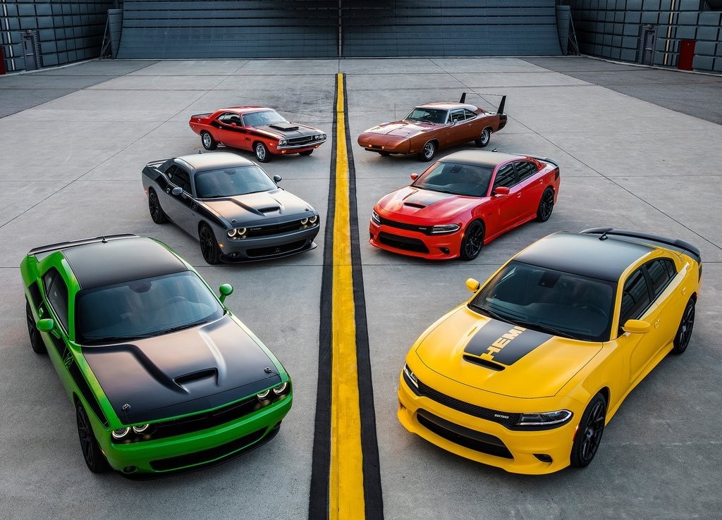 DODGE CHARGER DAYTONA E DAYTONA 392: UM TRIBUTO AOS CLÁSSICOS DA MARCA DE MICHIGAN, foto 7