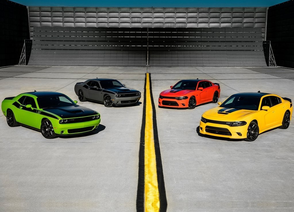 DODGE CHARGER DAYTONA E DAYTONA 392: UM TRIBUTO AOS CLÁSSICOS DA MARCA DE MICHIGAN, foto 8