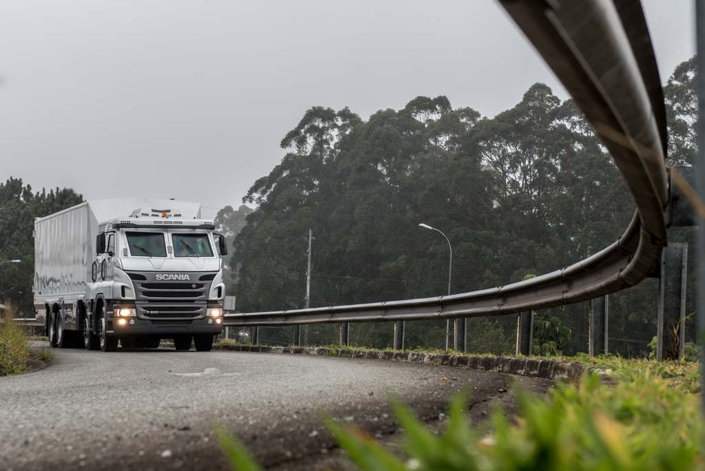 SCANIA VENDE CAMINHÕES BLINDADOS PARA A ESQUADRA, foto 5