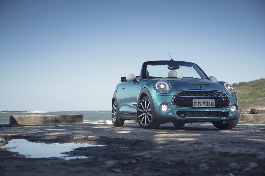 NOVA GERAÇÃO DO MINI CABRIO CHEGA AO BRASIL POR R$ 164.950, foto 1