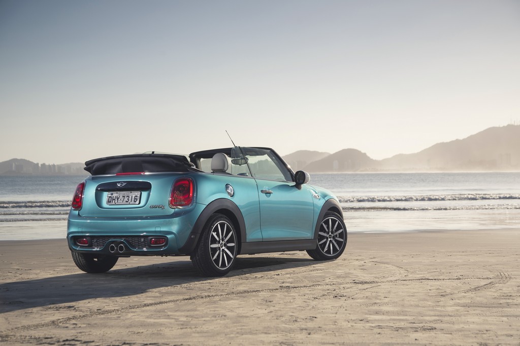 NOVA GERAÇÃO DO MINI CABRIO CHEGA AO BRASIL POR R$ 164.950, foto 4