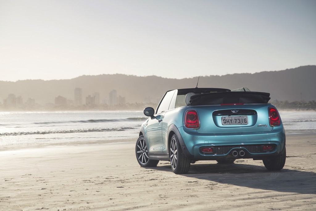 NOVA GERAÇÃO DO MINI CABRIO CHEGA AO BRASIL POR R$ 164.950, foto 5