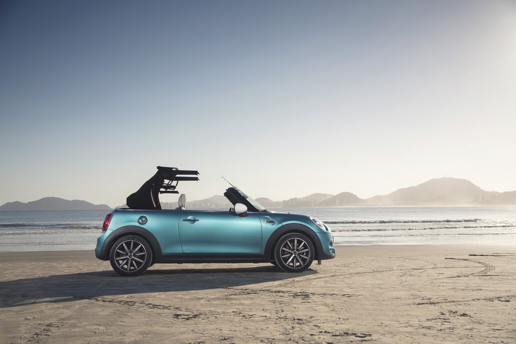 NOVA GERAÇÃO DO MINI CABRIO CHEGA AO BRASIL POR R$ 164.950, foto 7