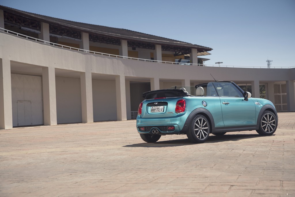 NOVA GERAÇÃO DO MINI CABRIO CHEGA AO BRASIL POR R$ 164.950, foto 10