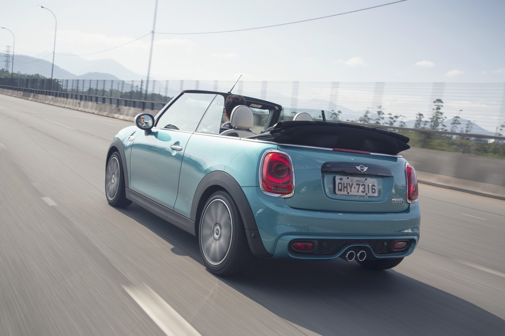 NOVA GERAÇÃO DO MINI CABRIO CHEGA AO BRASIL POR R$ 164.950, foto 14